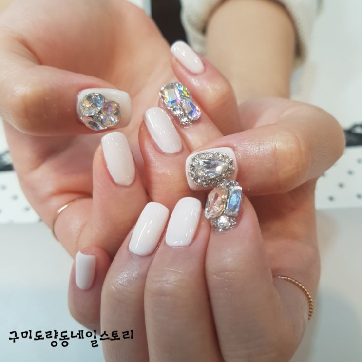  가을분위기의 젤네일 ,패디큐어아트