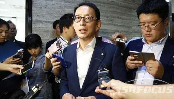  조국 청문회 출석 증인, 민주당 4명·한국당 7명으로 합의