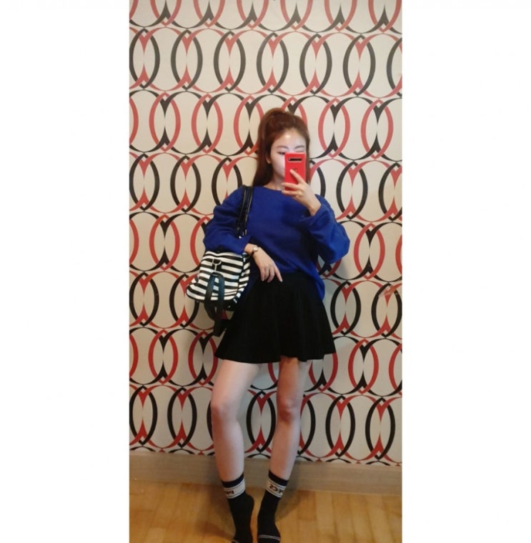  fashion_record# 데일리룩 집앞마실룩 파란니트*플리츠치마*반스슬립온*보스턴백