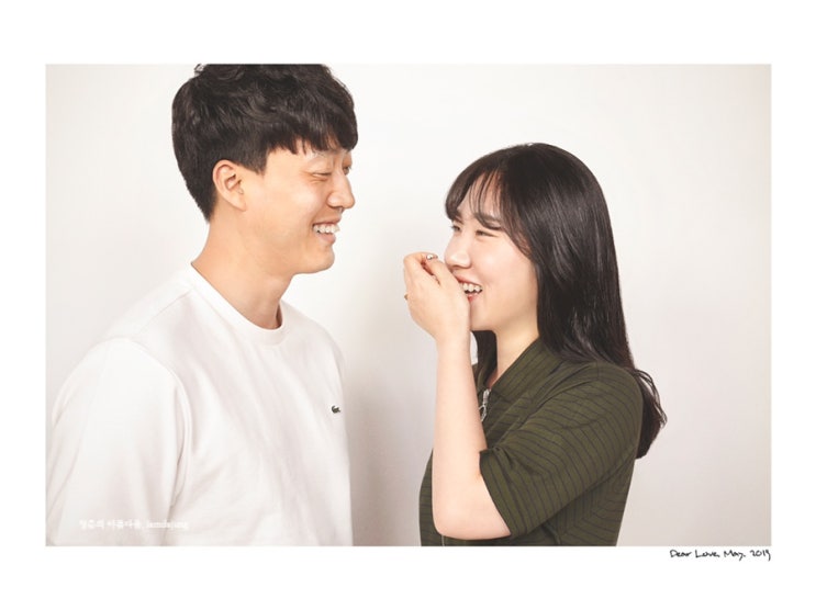  내돈주고 결혼 2주년 기념 촬영 | 잠실 송파 커플 스냅 촬영 스튜디오 디어러브스튜디오, 인생샷 건졌다!