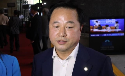 동양대 총장에 전화 건 김두관 “결벽증 있어 부탁 못해” 동양대 총장에 전화 건 김두관 “결벽증 있어 부탁 못해”