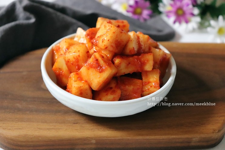  꼬들꼬들한  맛보장 깍두기 담그는법  설렁탕 깍두기로 제격~