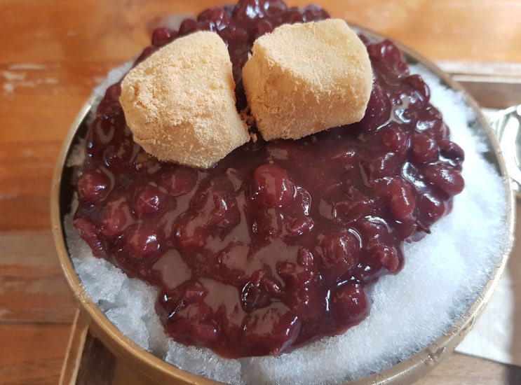  국내산 팥이 좋은 소적두 북촌 팥죽 맛집