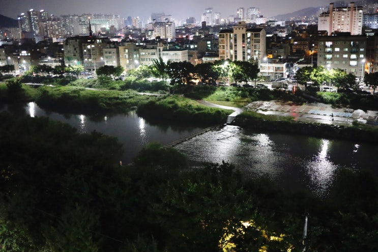  아파트베란다 창문 테이프 붙이고 태풍 대비 요령법