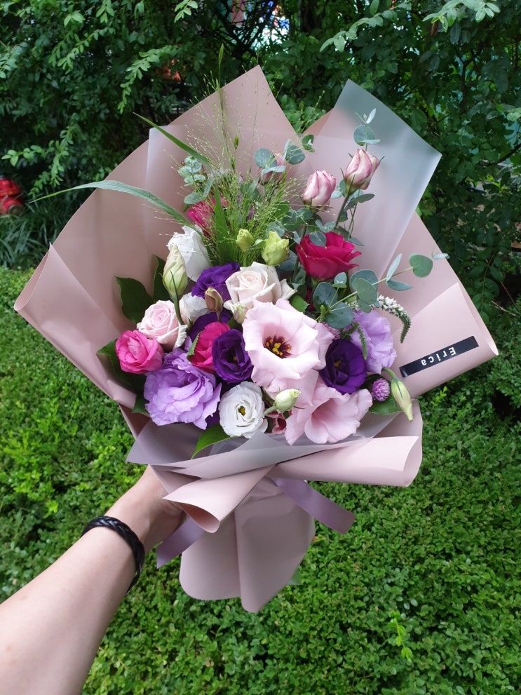  [명동꽃집, 시청꽃집] 한남동으로 배송간 색감이 예쁜 꽃다발