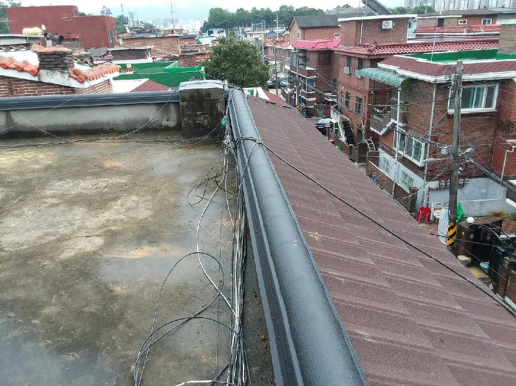  고덕동 빌라지붕공사 기와교체 [금속기와]