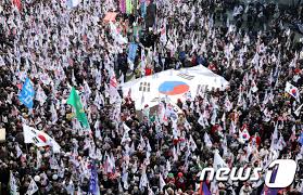  팩맨티비 잔치국수축제 ㅡ조국부인 기소