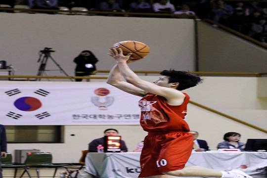  [2019 KUSF 대학농구 남대부 U리그] ‘윤원상 34득점’ 단국대, 한양대 89-78로 꺾고 후반기 첫 승리