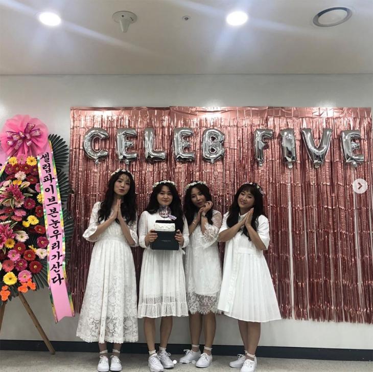 셀럽파이브(Celeb Five), 걸그룹 다운 청순함…’순백의 요정님’ 셀럽파이브(Celeb Five), 걸그룹 다운 청순함…’순백의 요정님’