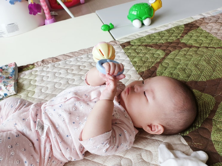  [생후 140-149일] ʕ·ᴥ·ʔ 힙시트, 보행기, 오뚝이, 백일 촬영 3차, 첫 문화센터
