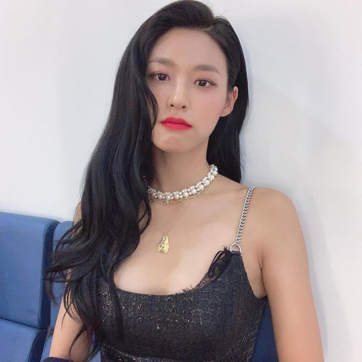 ‘나의 나라’ AOA 설현, 열일 행보 中 물오른 미모 ‘나의 나라’ AOA 설현, 열일 행보 中 물오른 미모
