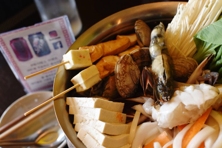  아로이찡찡 해방촌점 태국음식 아로이수끼를 맛보다.