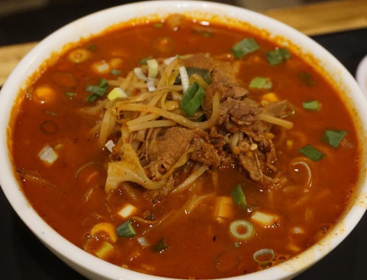  '생활의 달인' 부산 라면 달인의 비법 여전히 화제 "얼마나 맛있길래!? (Food in Busan: Famous Korean Style Ramen)