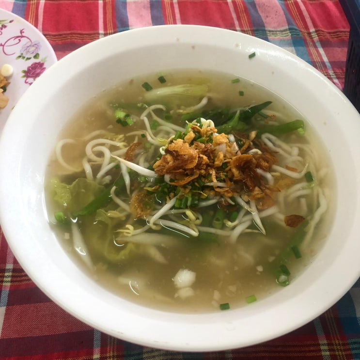 방비엥 까오삐약 맛집! 나영석 맛집