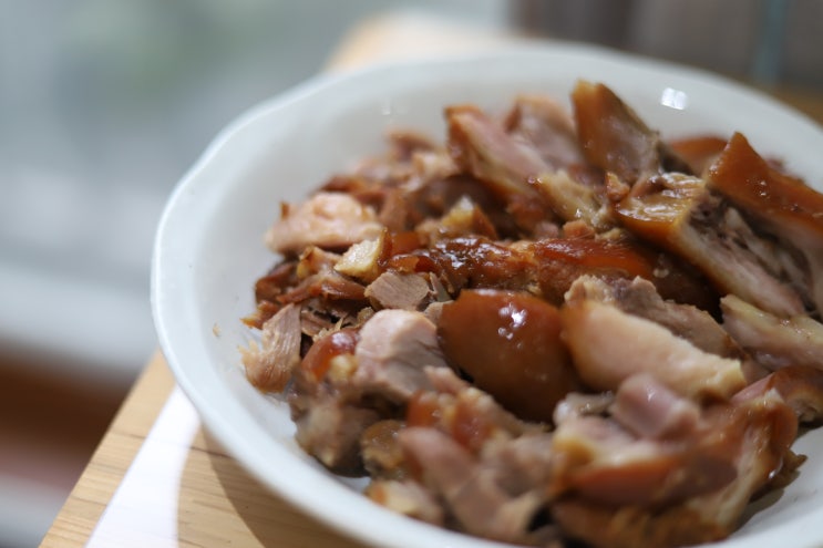  가성비 괜찮은 제주담은족발 통족발 후기 - 만족!