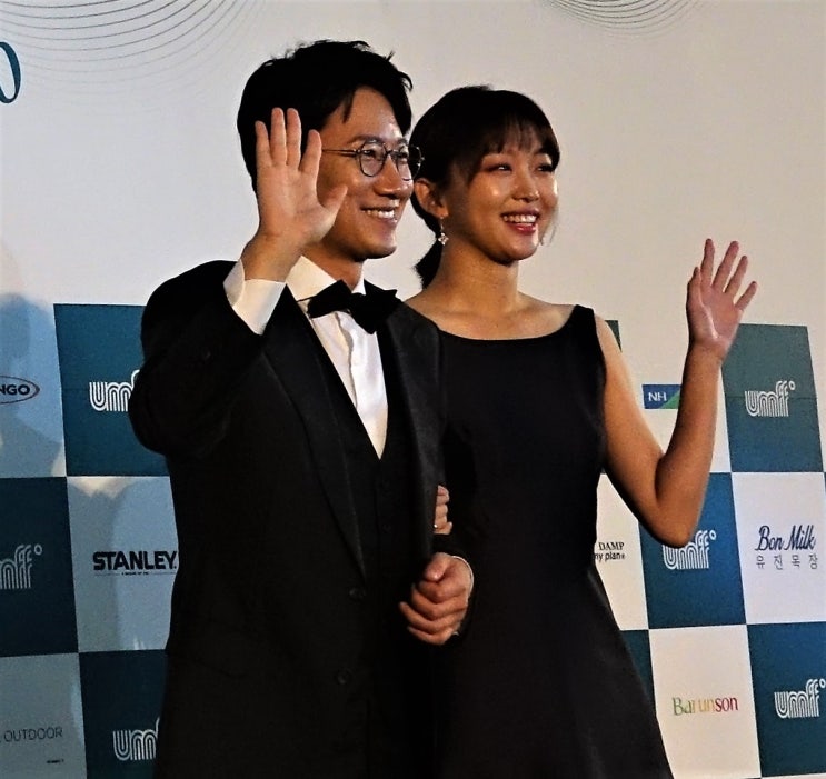  울주세계산악영화제, 개막식, 사회를 맡은 조우종 진기주