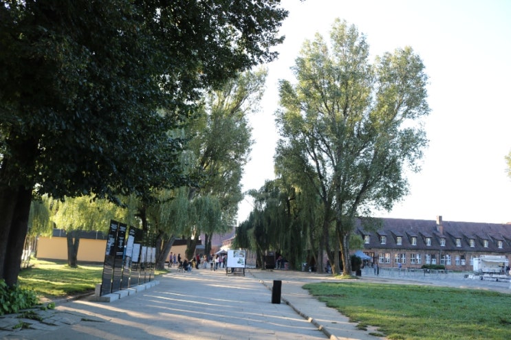  폴란드 오시비엥침 (Oświçim)........제 1 아우슈비츠 수용소(Auschwitz)