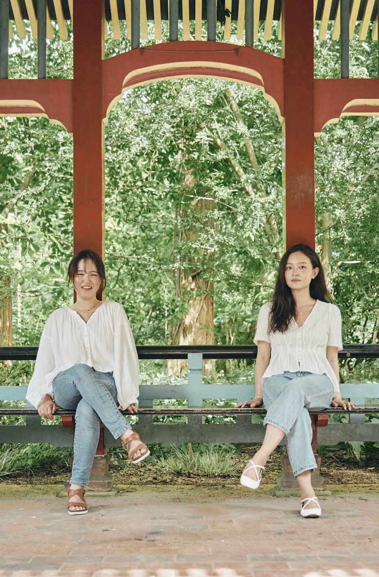  [베를린스냅] 자매, 꽃밭에서 스냅촬영 :)