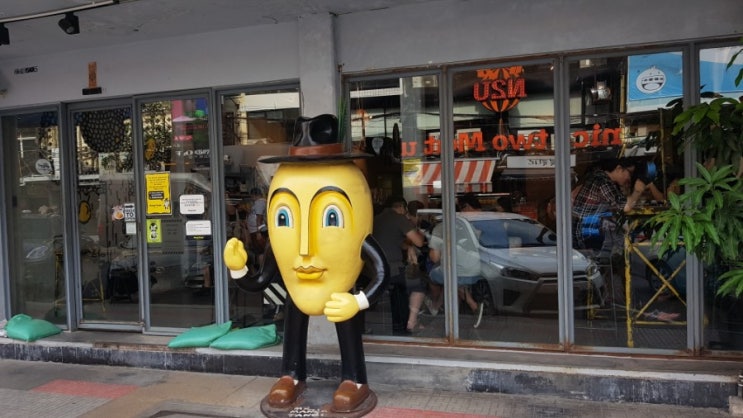 태국 방콕 자유 여행 : 망고 디저트 카페 / 이미 유명한 망고 탱고 (Mango Tango) / 예상치 못한 맛집 옌리 유어스 ( yenly yours ) / 망고 스무디 태국 방콕 자유 여행 : 망고 디저트 카페 / 이미 유명한 망고 탱고 (Mango Tango) / 예상치 못한 맛집 옌리 유어스 ( yenly yours ) / 망고 스무디