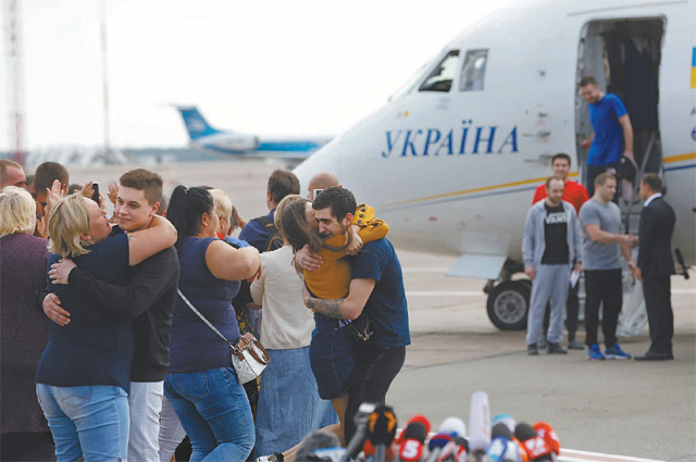 러시아-우크라이나 억류인사 맞교환 ‘해빙 모드’
