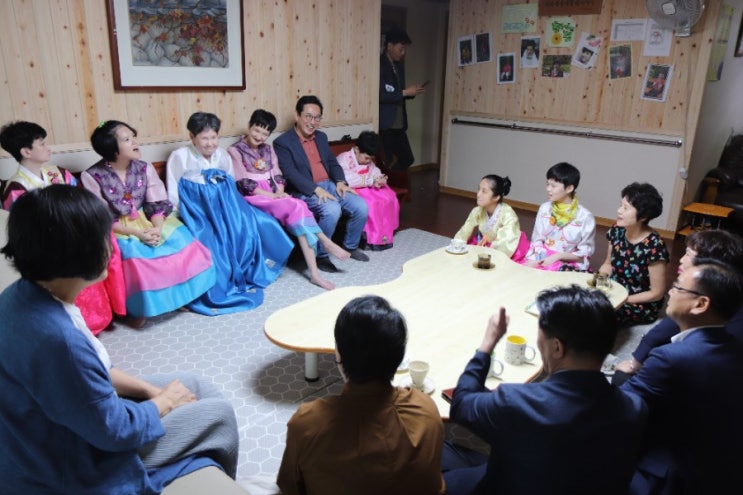  추석 명절을 앞두고 장애인복지시설을 찾아 인사드렸습니다.