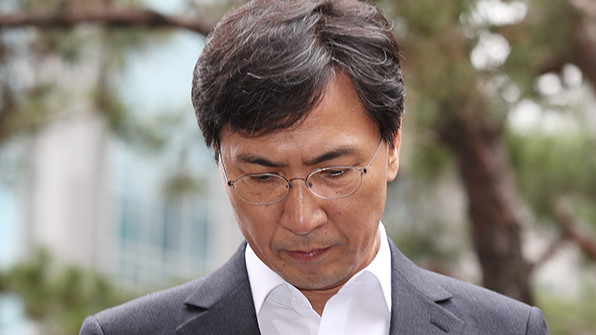  '비서 성폭행' 안희정 전 지사, 대법 선고…실형 확정되나