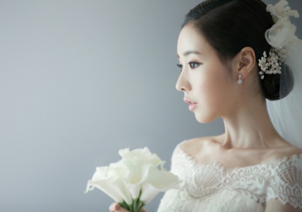  간미연 , 배우 황바울과 결혼 / 웨딩화보