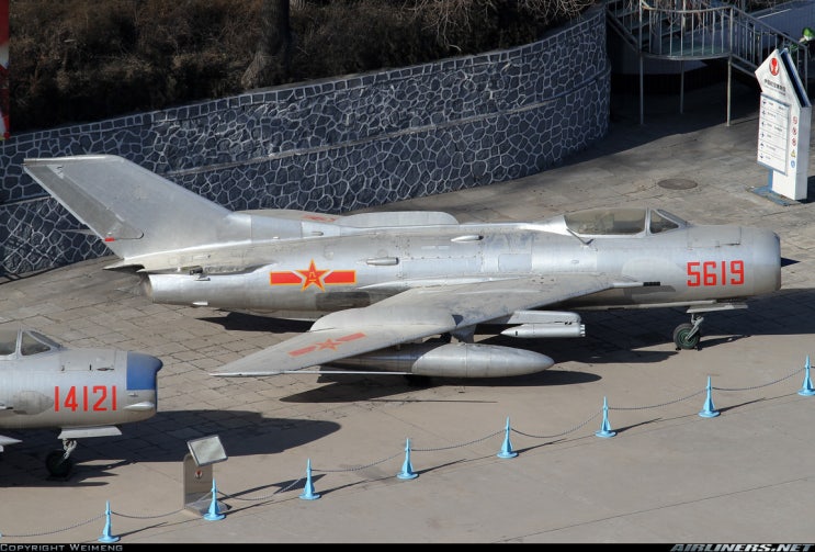 북한공군 MIG-19. #5. 중국제 MIG-19. J-6. 중국에서 꽃피운 MiG-19. 북한군 MiG-19