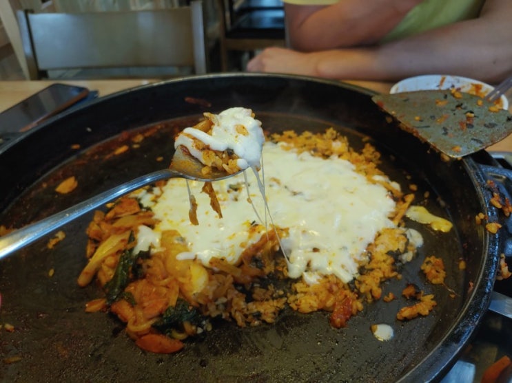  [신구대 맛집] 춘천원조닭갈비ㅡ가성비 갑 실한 닭갈비와 치즈볶음밥