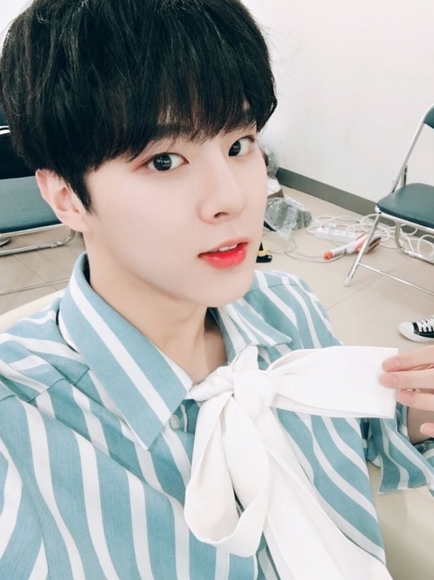  #김우석_더쇼의_영원한_첫사랑엠씨 - [더쇼 김우석 스페셜엠씨 예고]