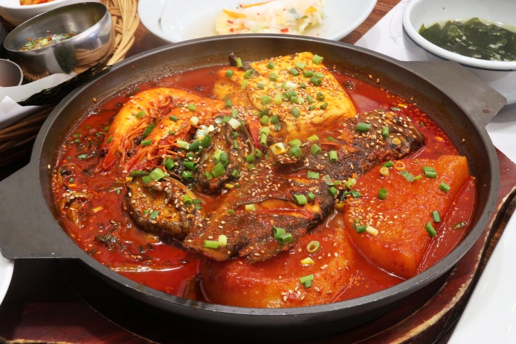  제주 고집돌우럭 제주공항점 : 짱꿀맛 ㅠ.ㅠ