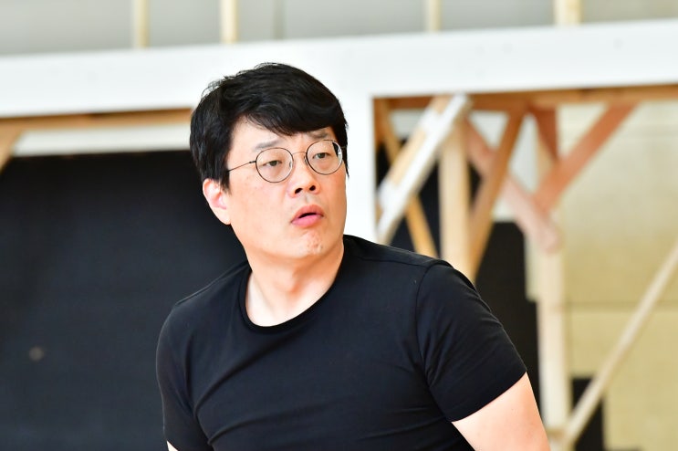  [미니인터뷰 #2] 오페라 <1945>의 주인공을 만나다! - 바리톤 유동직, 우경식, 소프라노 김샤론, 메조소프라노 임은경, 테너 민현기
