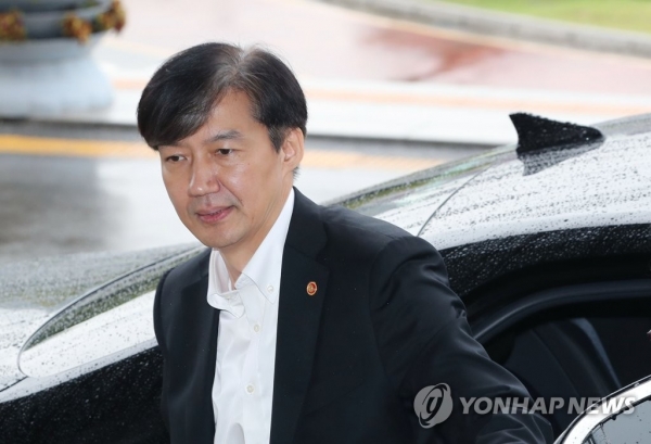  사모펀드社 실소유주 의심 조범동(조국 5촌 조카)... "전부 이해충돌…이러면 조국 낙마"