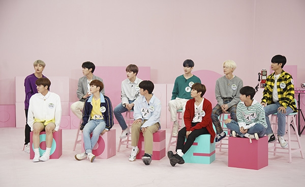  '아이돌룸' 엑스원,김우석 자화자찬 "나 한 섹시 해"