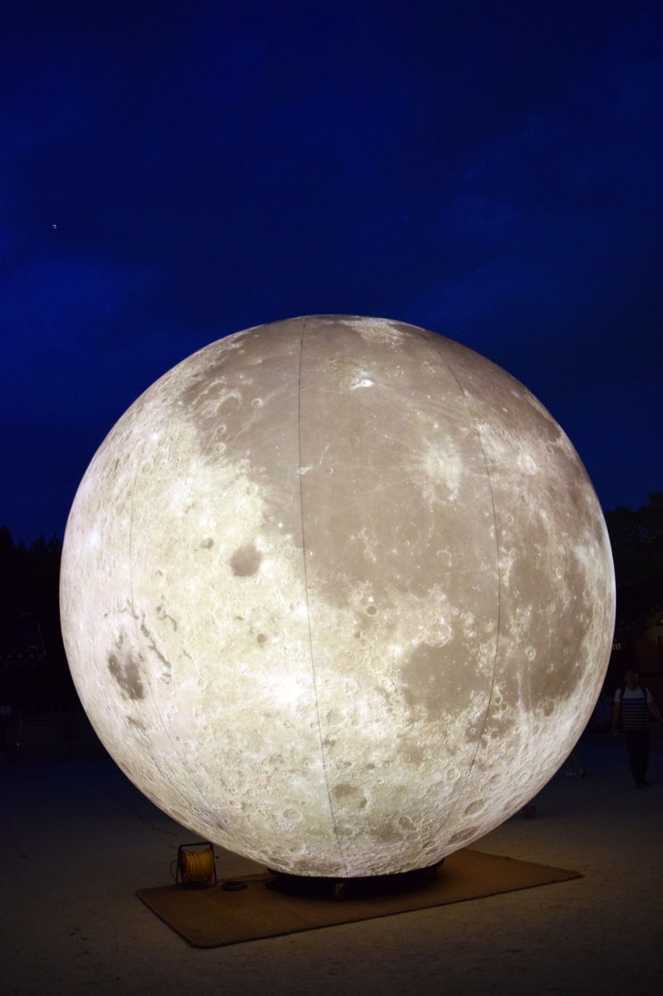 낮보다 아름다운 '화성행궁'의 야경_화성행궁 야간개장, 달빛사진찍기