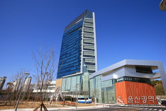 석유공사·GS에너지, UAE 할리바 유전 생산원유 국내 첫 직도입 석유공사·GS에너지, UAE 할리바 유전 생산원유 국내 첫 직도입