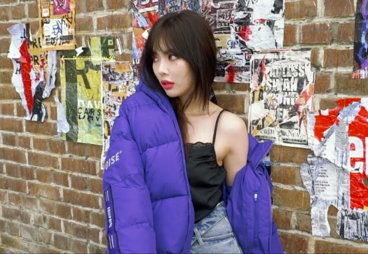  현아애착패딩 클라이드앤 소매레터링 숏점퍼 보라현아패딩 인기예상