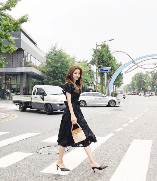  연애의맛 이채은 데일리룩 : 연인이 된 오창석 이채은 나이 직업 키 몸매 쇼핑몰 패션까지 모아봤어요..