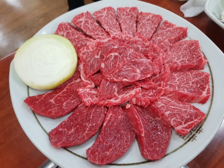  충남 홍성 투플러스 한우 맛집 입에서 녹아내리는 내당한우