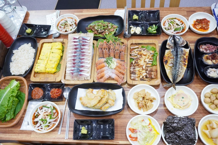  산방산과 가까운 딱새우 전문 모슬포 횟집!