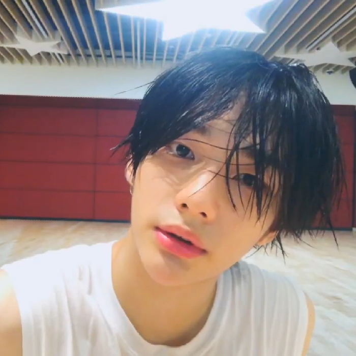  스트레이키즈 현진 (황현진) 무보정이미지