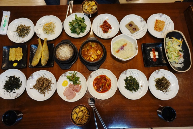  삼청동 맛집 홍합밥정식