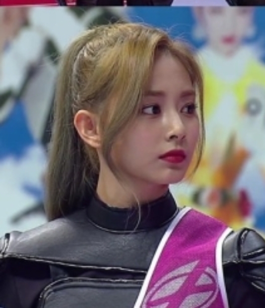  트와이스 2019아육대 여신 출격