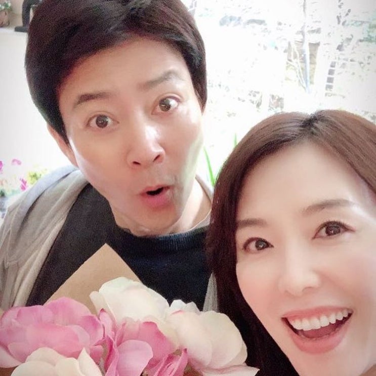 하희라 나이, "최수종과 1년 안에 이혼한다더라" 무슨일? 아들·딸 4번 유산 딛고 얻어 하희라 나이, "최수종과 1년 안에 이혼한다더라" 무슨일? 아들·딸 4번 유산 딛고 얻어