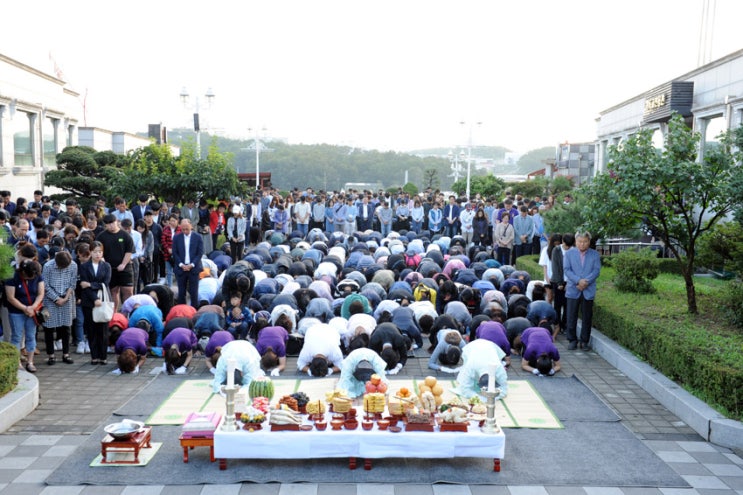  추석 합동차례 올렸습니다.