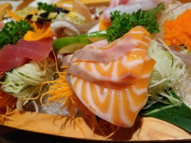  나트랑 맛집, 맛있는 스시가 있는 일식집 키와미 레스토랑