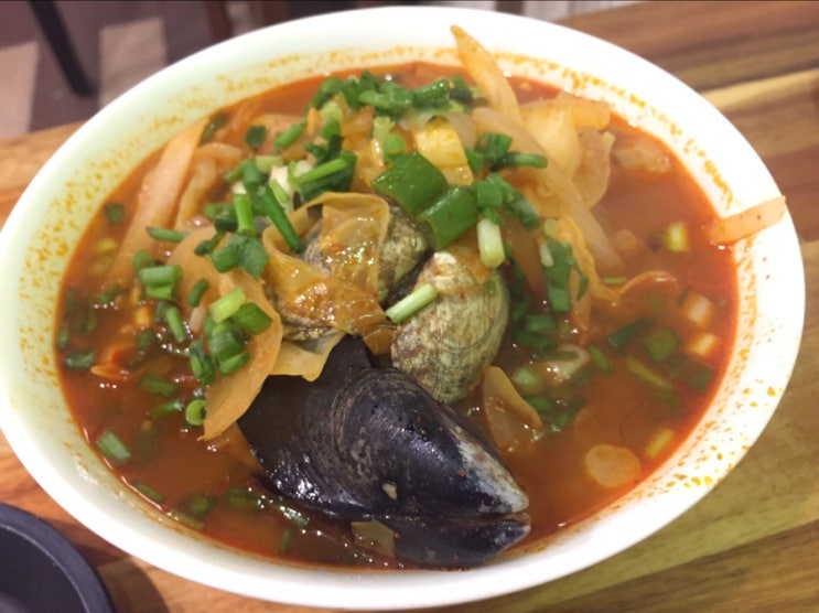  생활의달인 나온 부산라면맛집 !! 서면 꼴통라면 다녀왔습니다 ~~ 솔직하게 내 입맛은 아니었던 ...