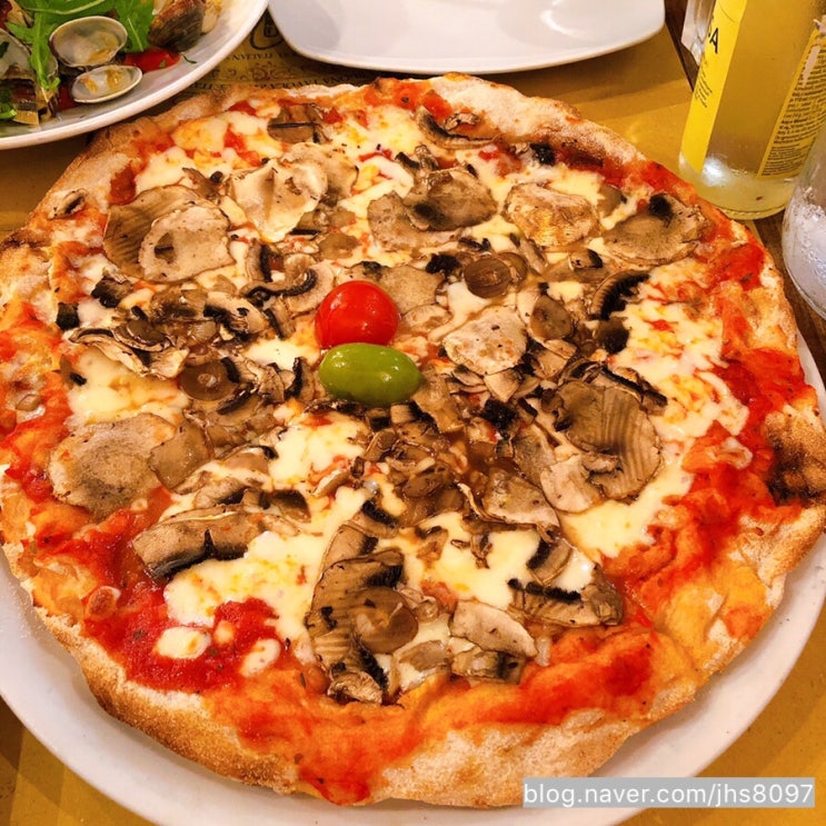  로마 CANTINA E CUCINA 풍기피자 봉골레뇨끼