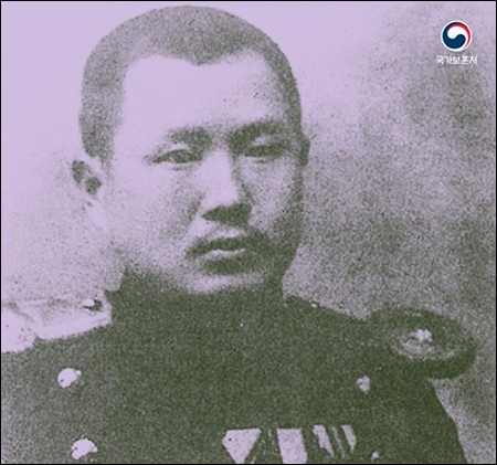  이완용을 개 취급한 노백린 장군