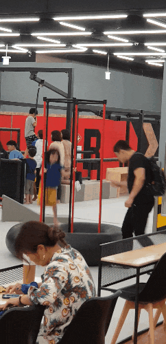  롯데몰 수지점, 키즈카페 챔피언 더 블랙벨트